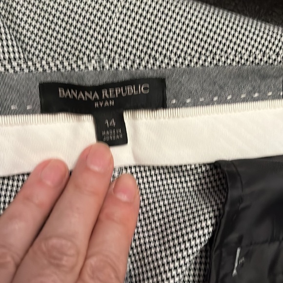 Banana Republic Ryan pants - Picture 4 of 11